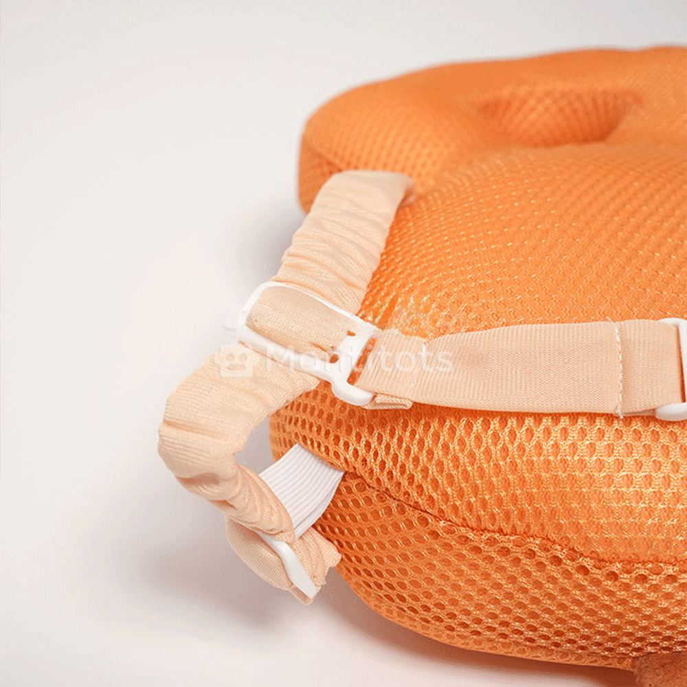 Montessori Baby Guardian orange details