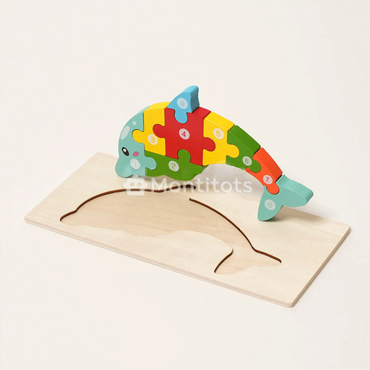 wood puzzle in fish style